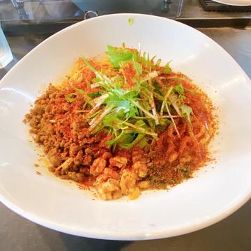 汁なし担々麺 辛さ大 痺れ中