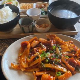 青山ランチ(イカ炒め+辛増) 🌶