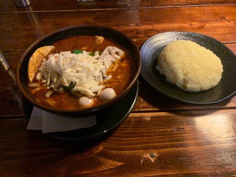 スープカレー(チキン) デヴィ夫人