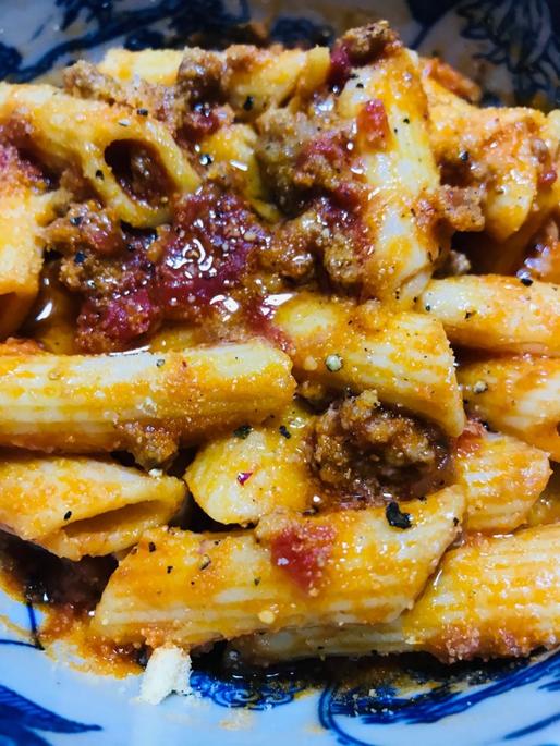 激辛アラビアータソースのペンネ