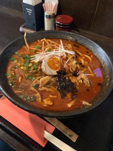 月麺火山 超益