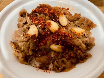 にんにくファイヤー牛カルビ丼