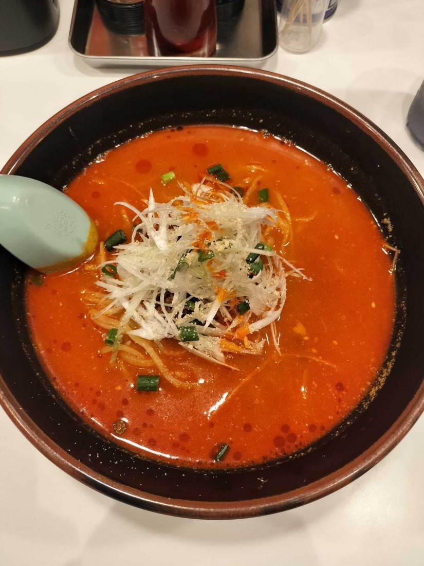 担々麺 赤 8辛