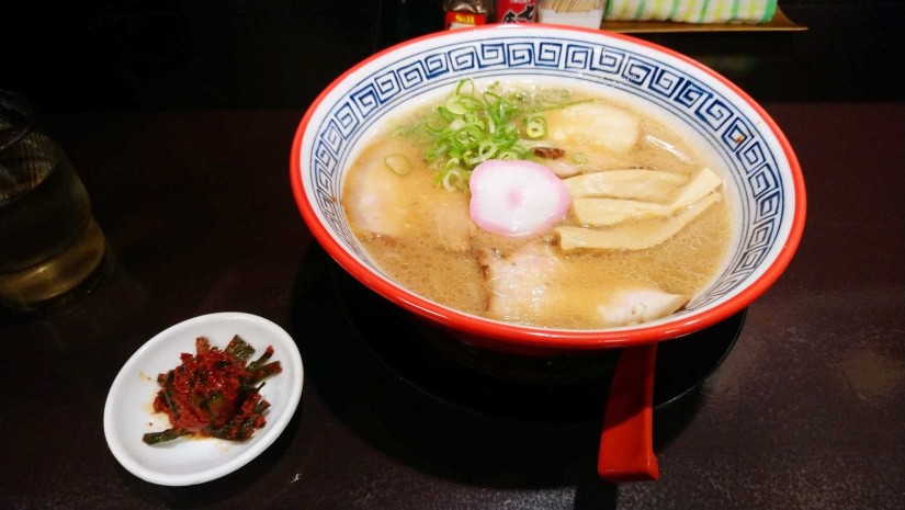 １周年和歌山ラーメン(特製辛味ニラ入り)