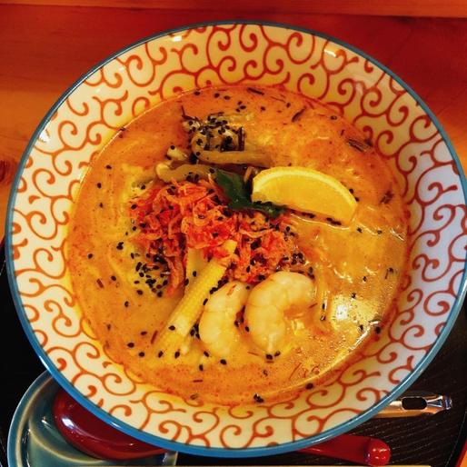 トムヤムラーメン