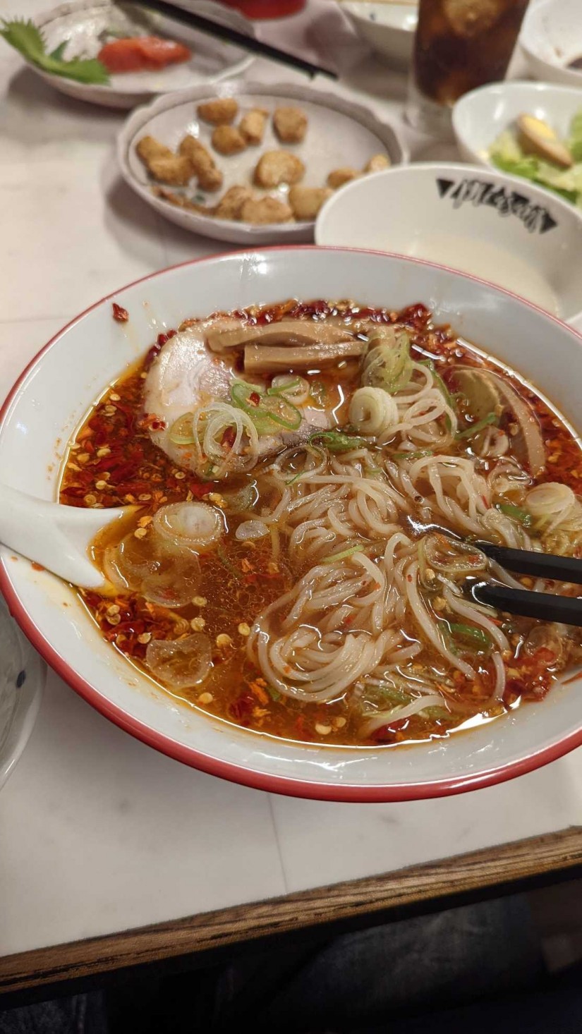 激辛ラーメン 裏辛なら無限に上げられます