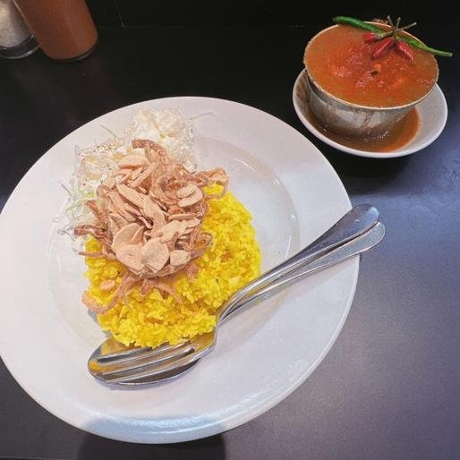 激辛 鶏のチリチリ赤カレー