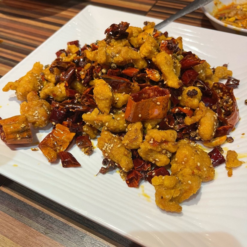 鶏のスパイシー唐揚げ