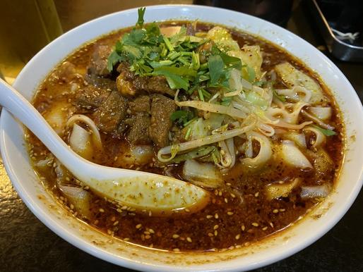 麻辣牛肉麺