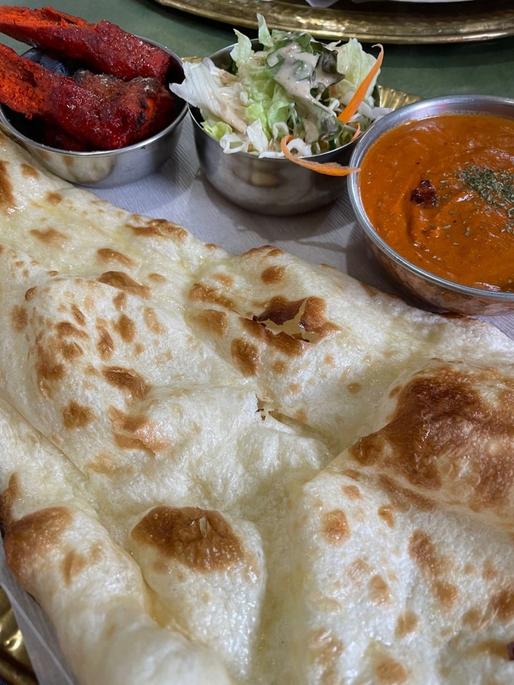 マトンカレー(5辛)+プレーンナン