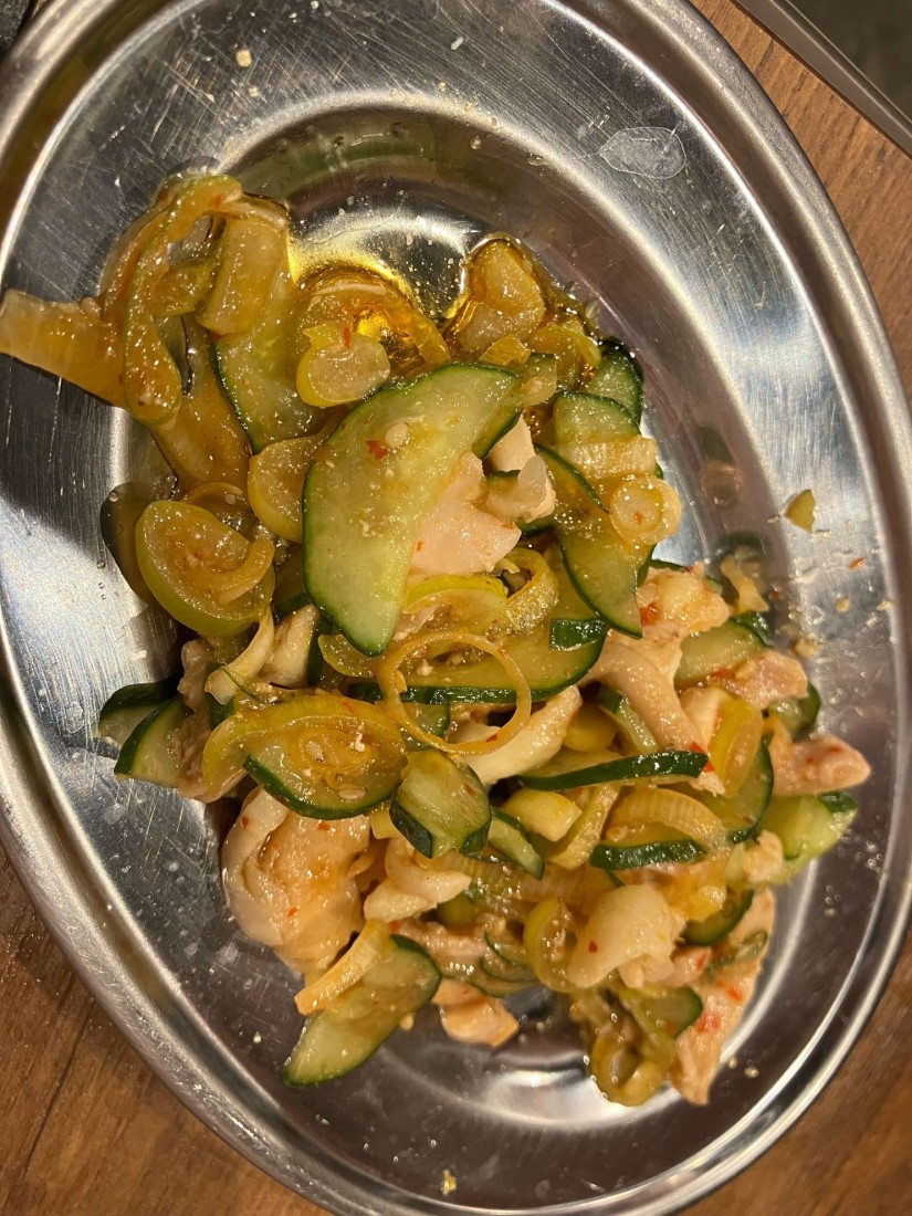 四川風よだれ鶏 ヤバい