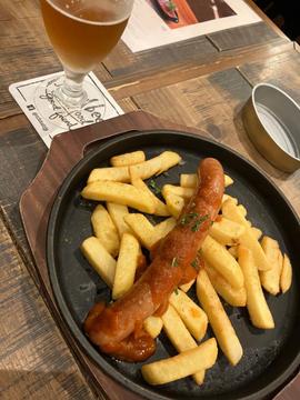 ベルリン名物!カリーブルスト 甘辛