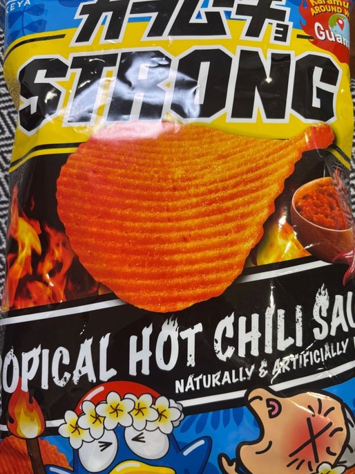 カラムーチョ STRONG TROPICAL HOT CHILI SAUCE