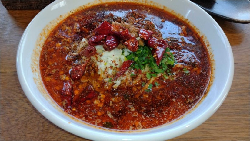龍珠四川担々麺 激辛