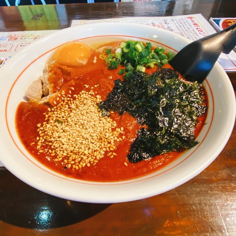 魚辛ラーメン