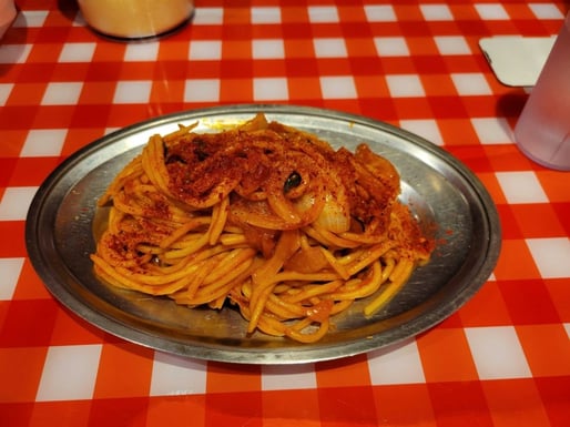 旨辛ナポリタン