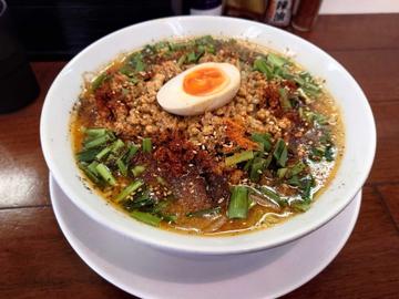 台湾味噌ラーメン 味玉変更 激辛