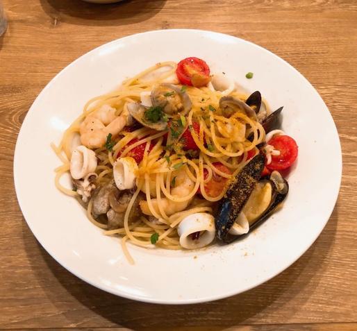 イタリア産カラスミと魚介のペペロンチーノ