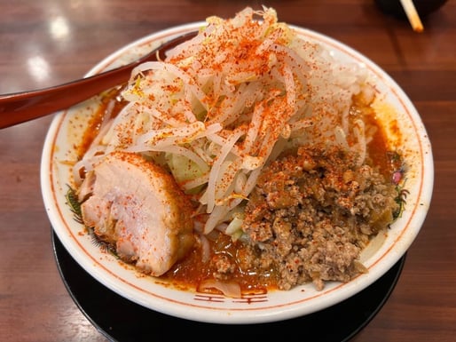 火山らーめん 8辛