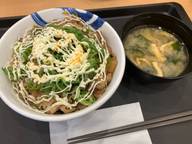 ねぎマヨ辣牛めし