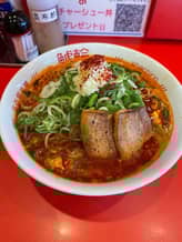 旨辛にんにくラーメンスーパー 4辛