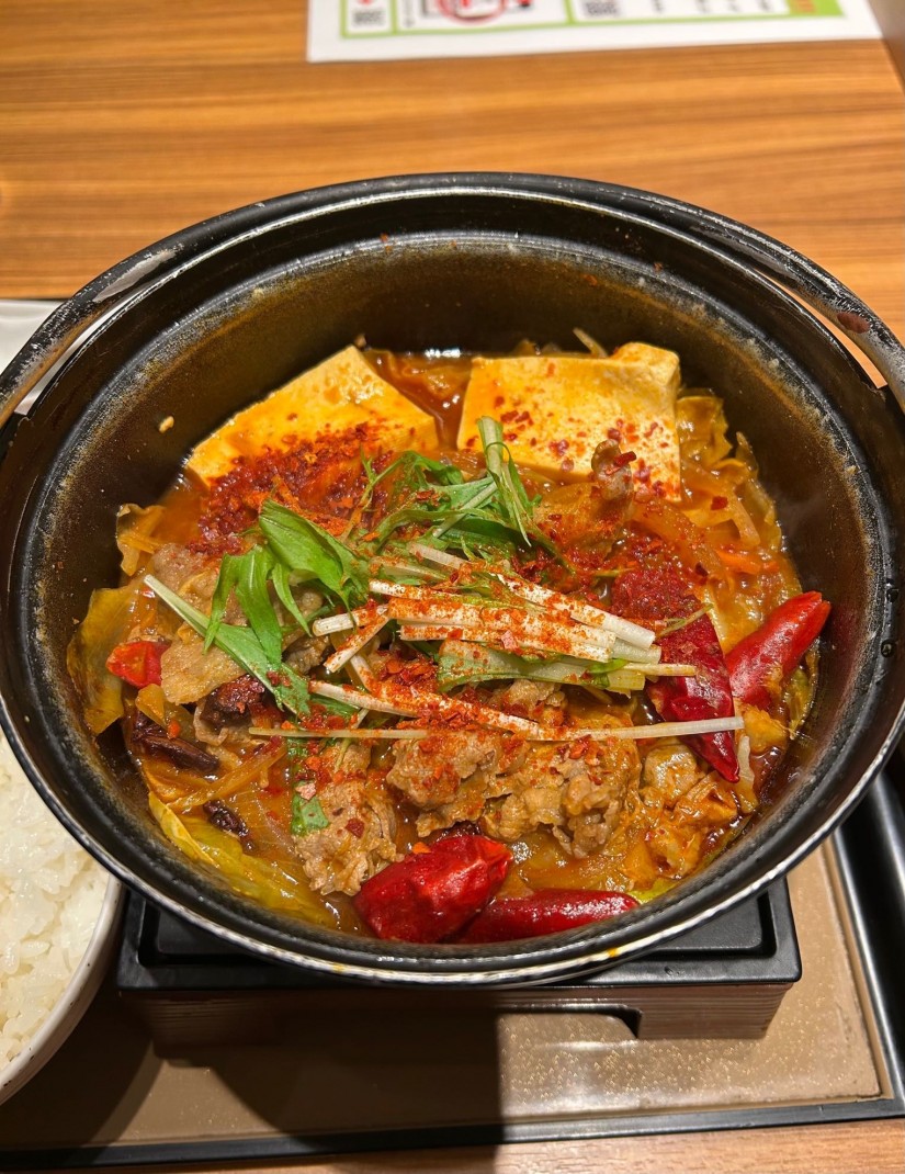 四川風 痺辛・麻辣火鍋定食