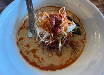 天の担々麺