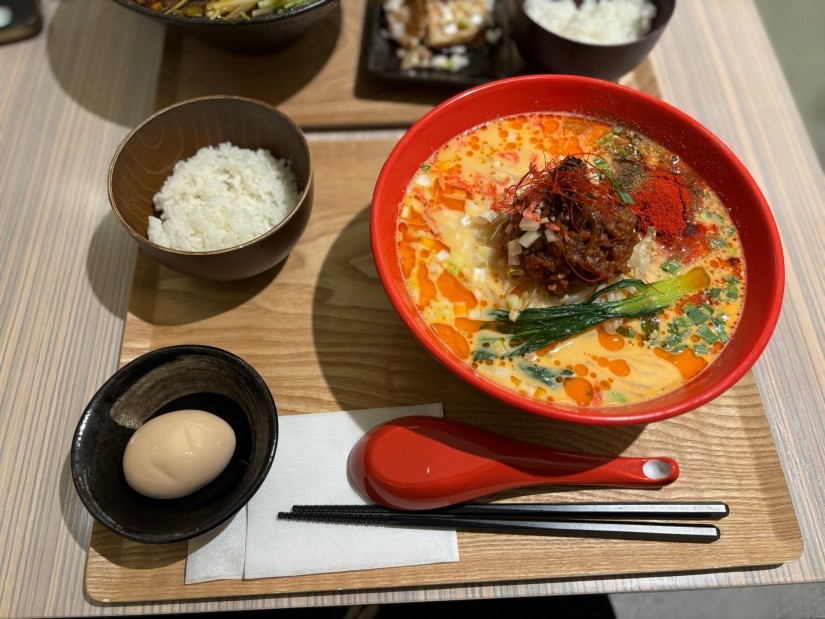 汁あり担々麺 4辛、2痺