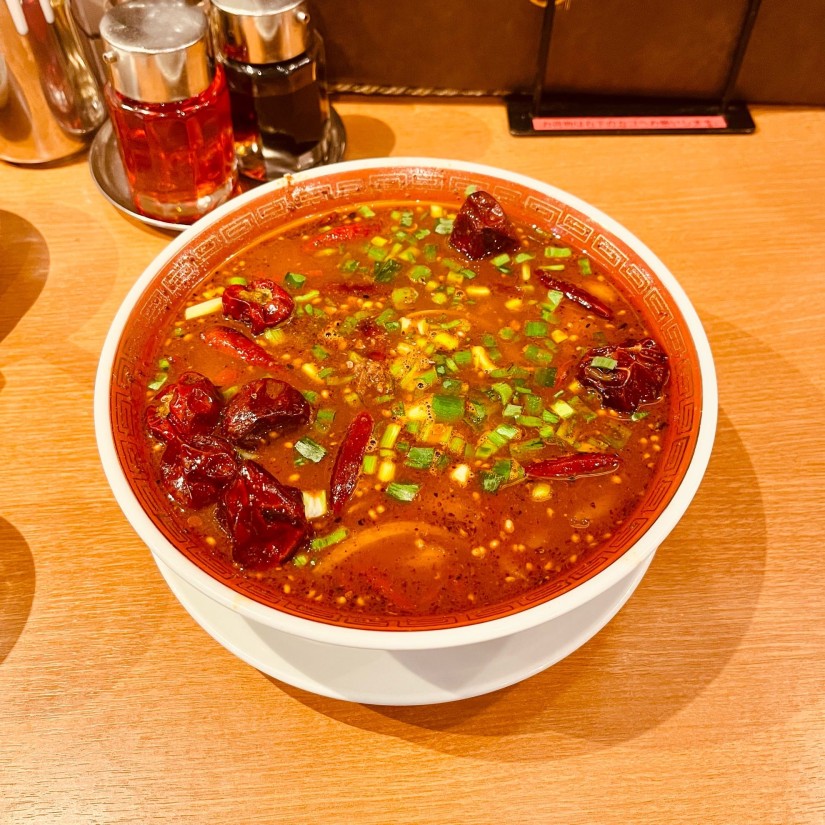 超辣担々麺 