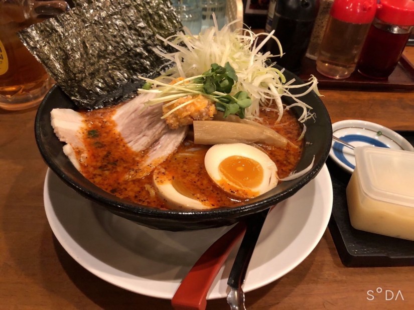 らいとん辛みそラーメンDX 激辛 2.31KM - らーめん 雷豚