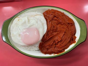 目玉焼きチキンカレー 7000辛