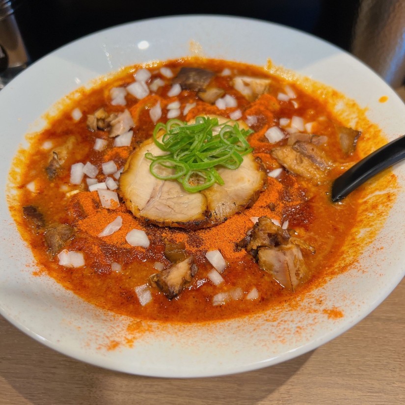 うま辛鶏味噌ラーメン ファイヤー