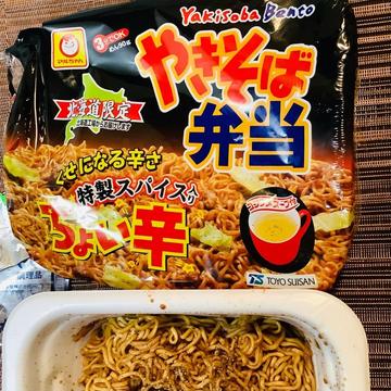 マルちゃん やきそば弁当 ちょい辛