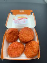 スパシーチキンマックナゲット 3種の唐辛子ソース　