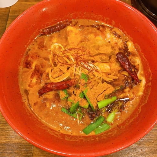 唐唐郎ラーメン メガ