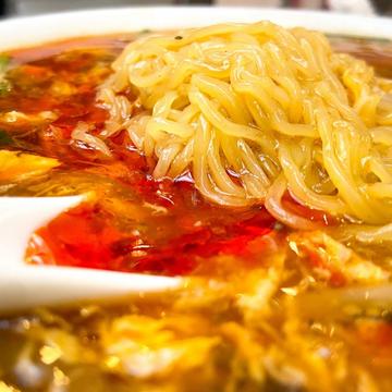 酸辣湯麺