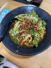 麻辣刀削麺