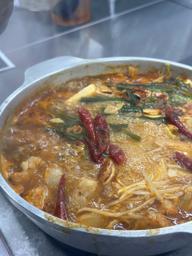 【激辛】国産牛もつ鍋 麻辣味 激辛