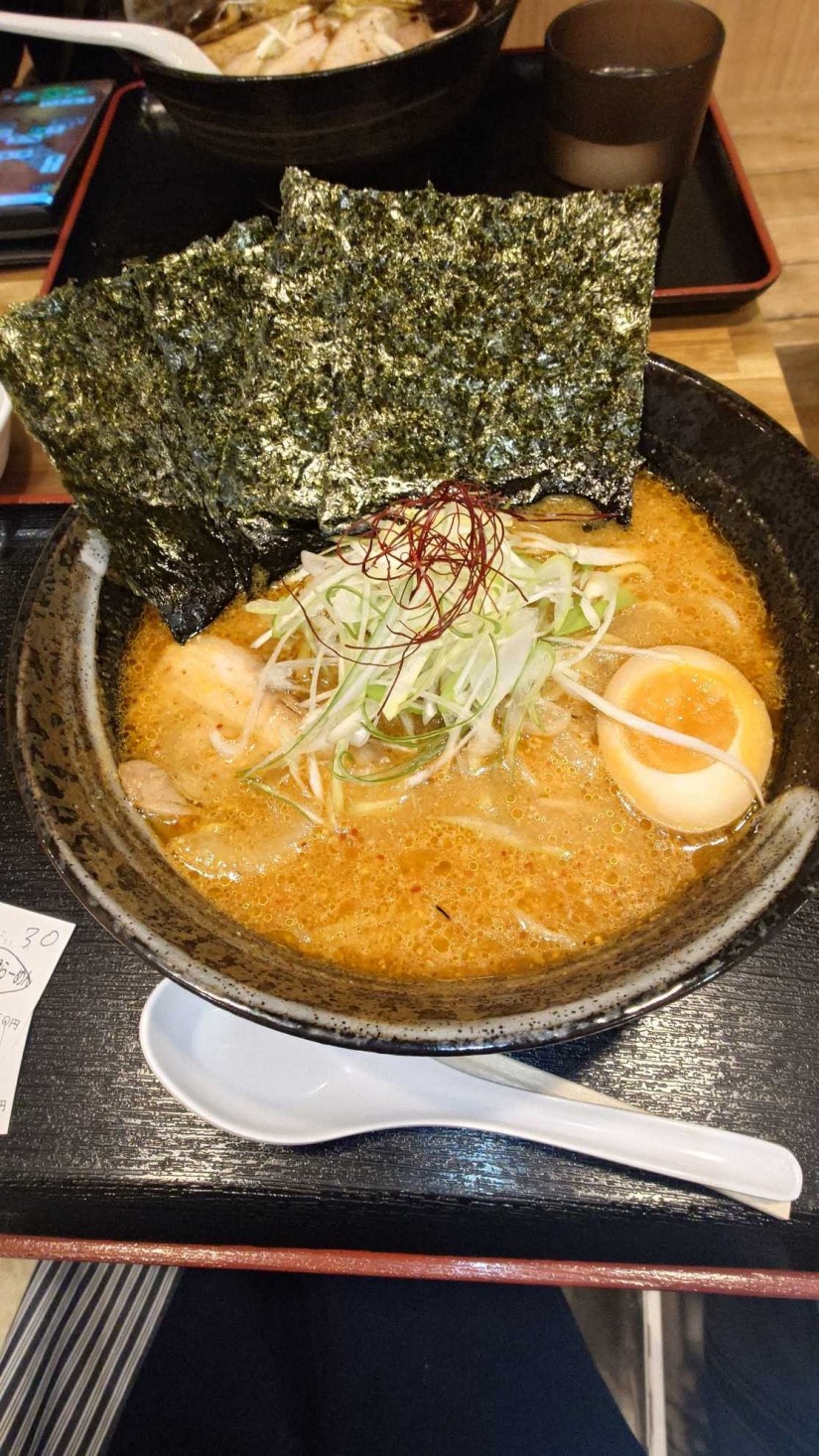 【ら〜めん翔ちゃん家】辛味噌らーめん+のり(トッピング)