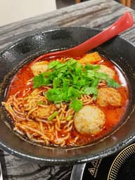 麻辣湯 辛さ4 、痺れ4 