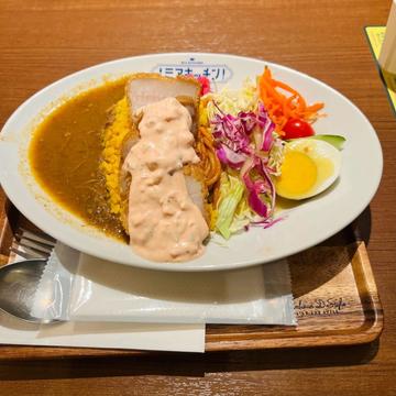 ハイカラライス ポークカツ