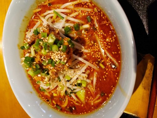 四川麻辣担々麺