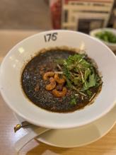 黒ごま汁あり担担麺 激辛、花椒6フリ＋花椒3種盛り