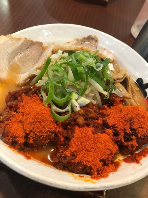 爆弾味噌ラーメン３爆 我慢できないかも!