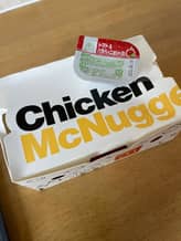 チキンマックナゲット   トマト＆ハラペーニョソース