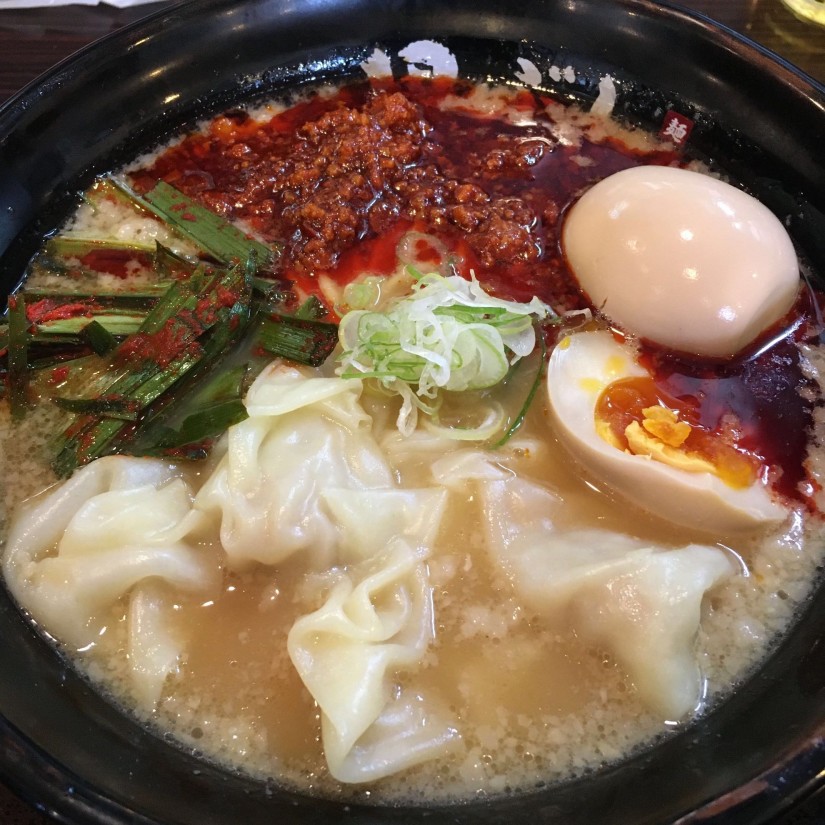 とんこつ辛田ぶしラーメン 通常より気持ち辛め
