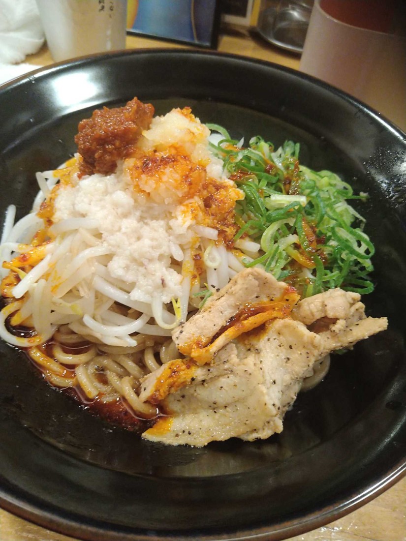 辛辛背脂ニンニク油そば