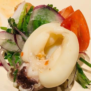 イカとキュウリのハーブマリネサラダ ヤムプラー