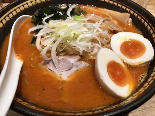 オロチョンラーメン＋味玉 激辛