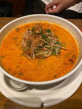 激辛濃厚白胡麻坦々麺